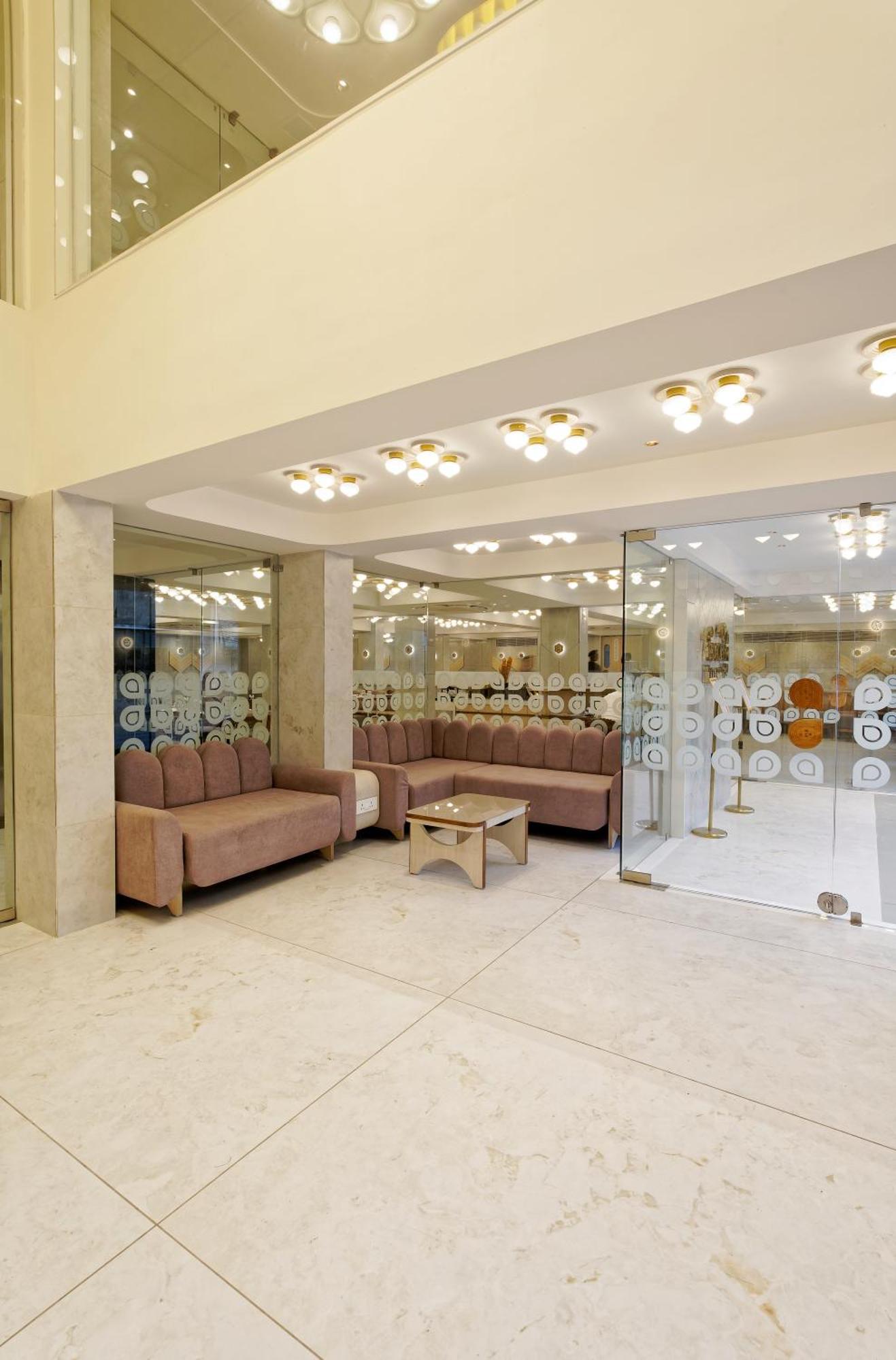Exora Inn Αχμπανταμπάντ Εξωτερικό φωτογραφία