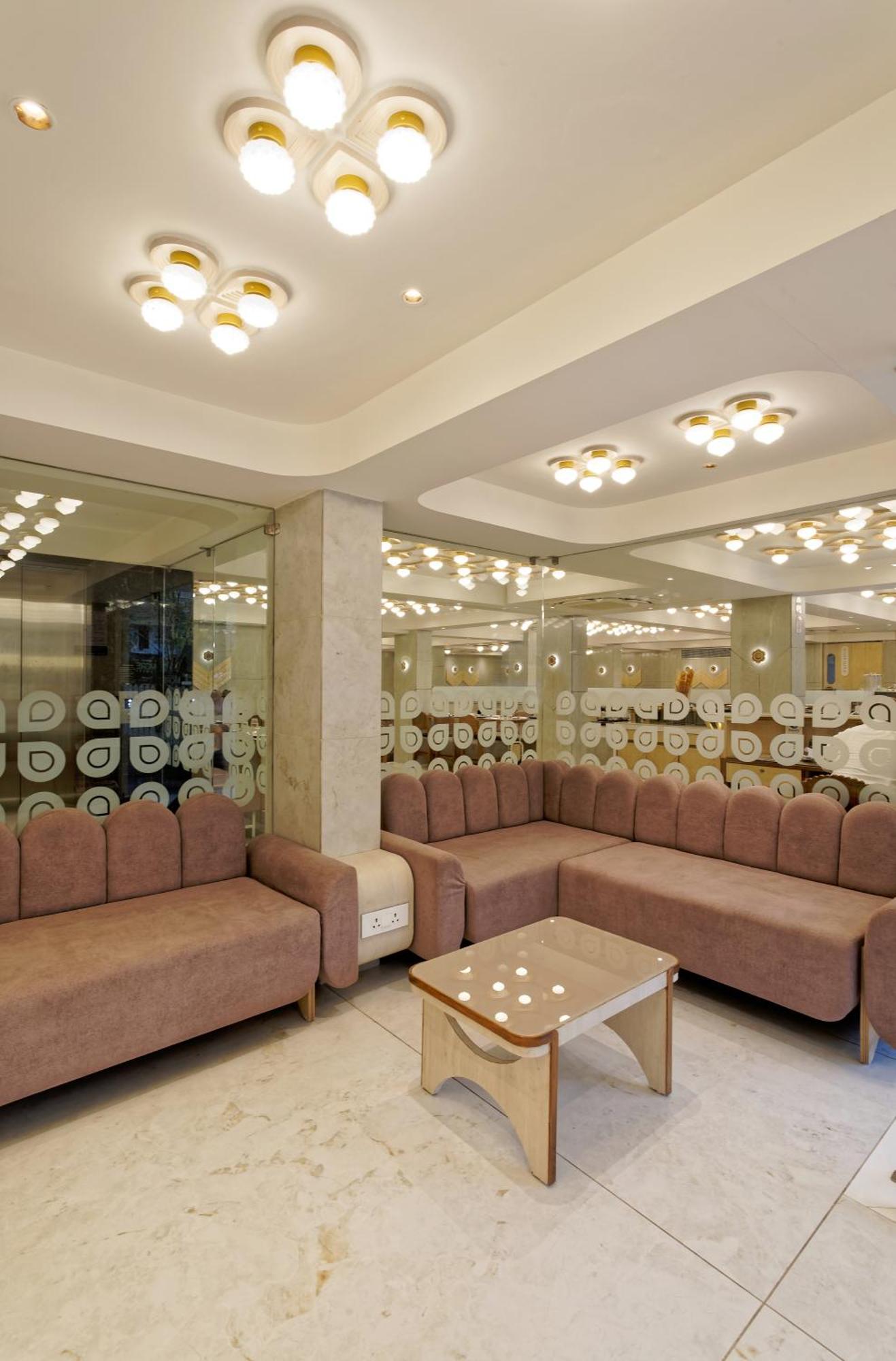 Exora Inn Αχμπανταμπάντ Εξωτερικό φωτογραφία
