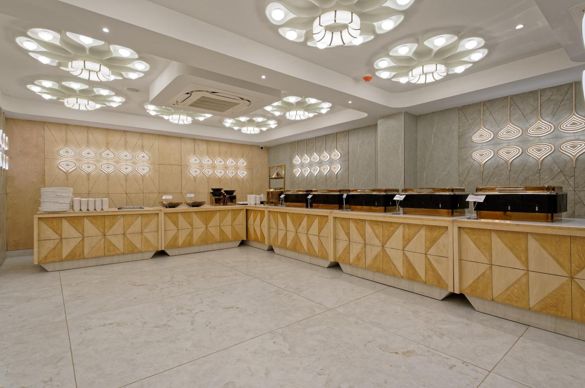 Exora Inn Αχμπανταμπάντ Εξωτερικό φωτογραφία