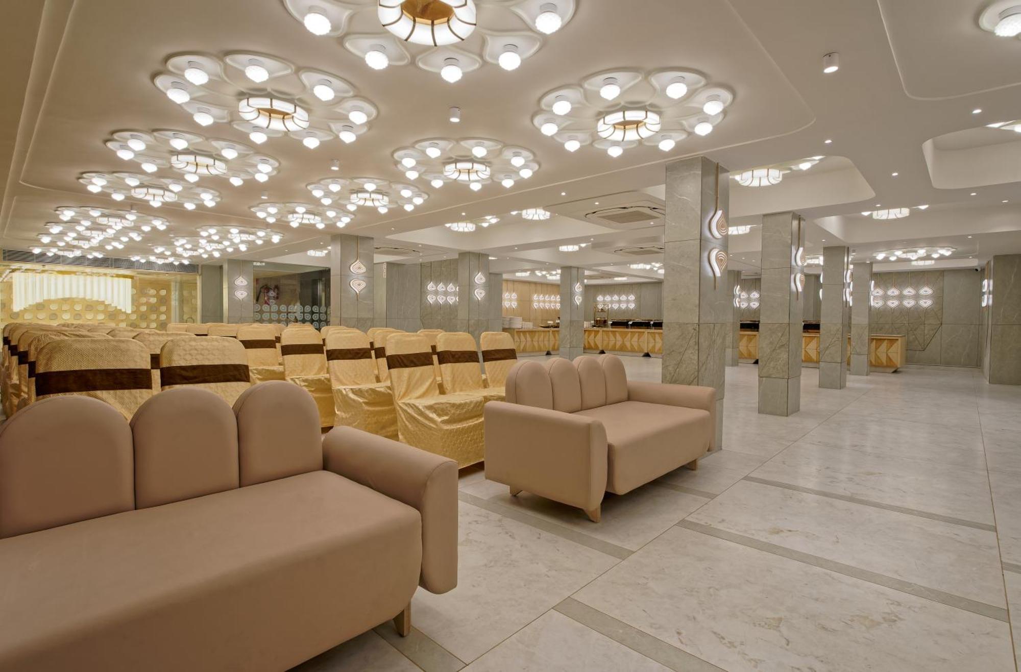 Exora Inn Αχμπανταμπάντ Εξωτερικό φωτογραφία